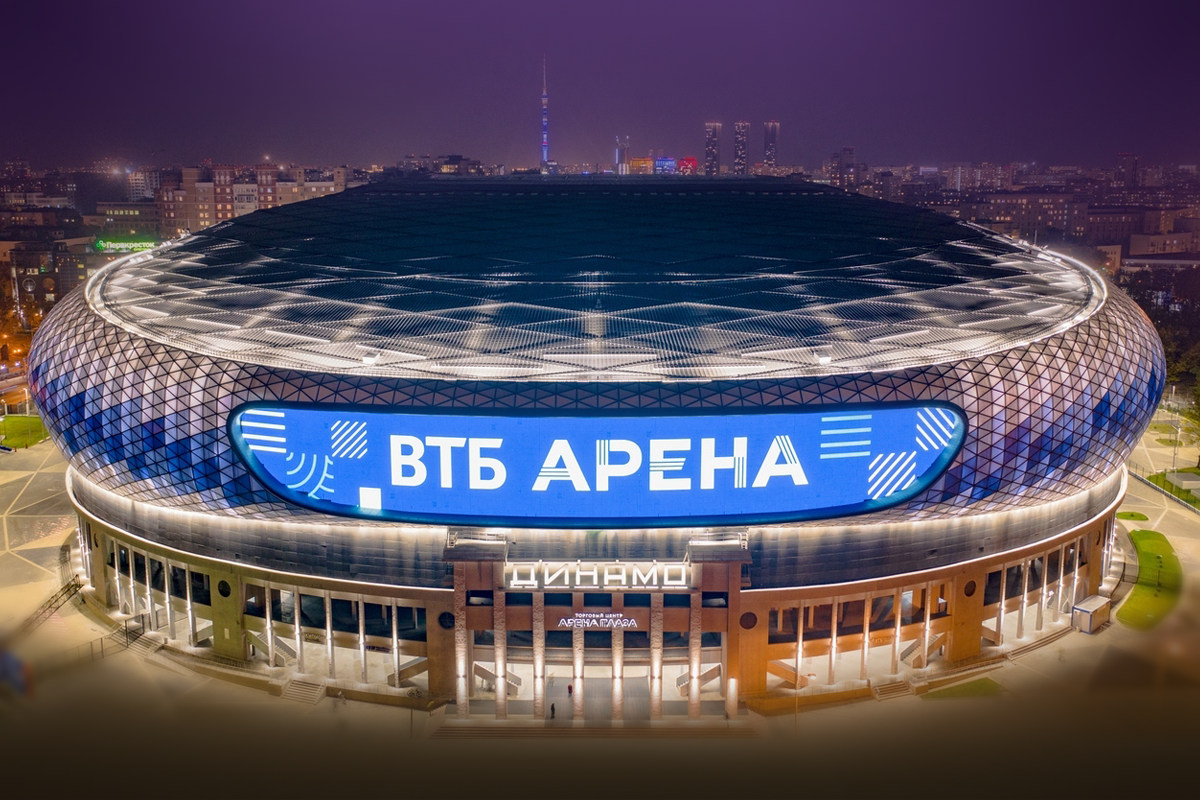 Stadium Media Facade — Equipment & 14-Month ROI